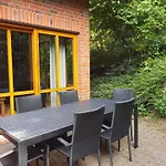 Haus 8 Ferienpark, Idylle Und Ruhe In Der Naehe Von Den Externsteinen בית נופש