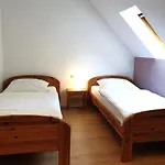 Haus 8 Ferienpark, Idylle Und Ruhe In Der Naehe Von Den Externsteinen בית נופש
